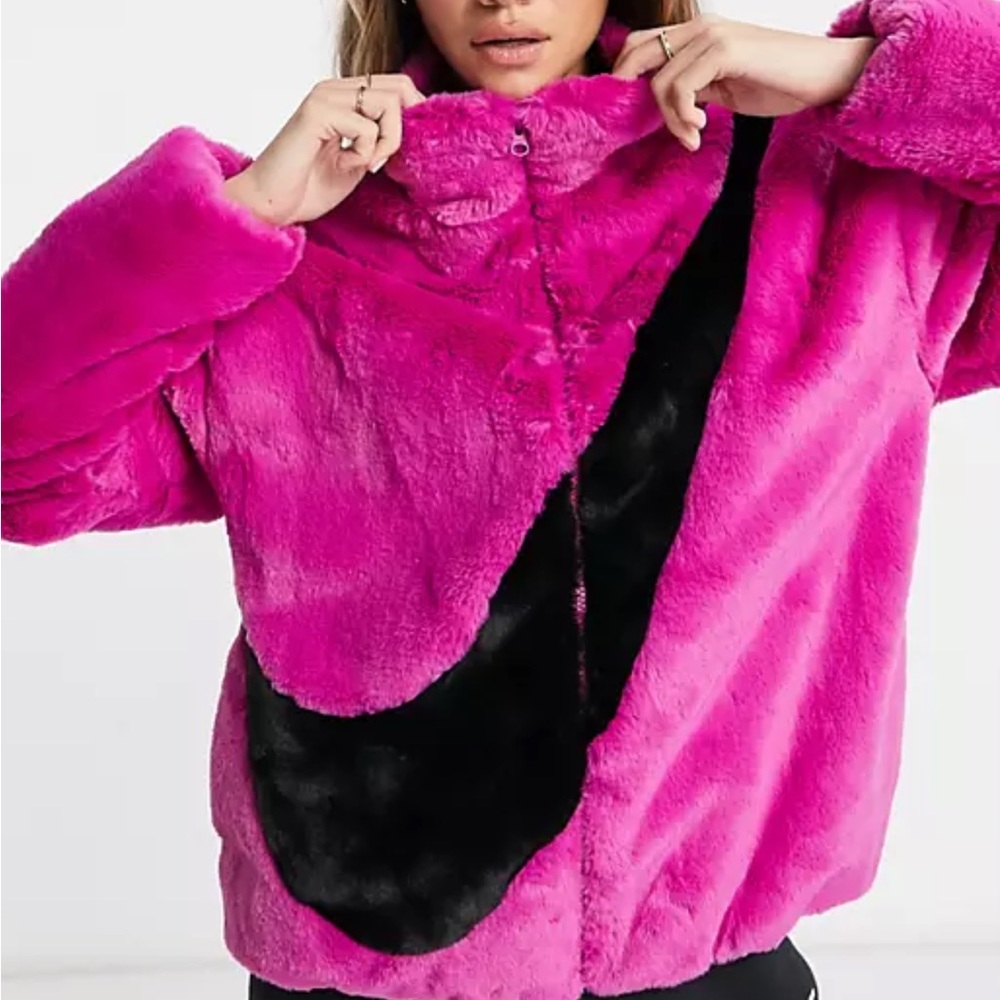 Like New Nike Faux Fur pink jacket